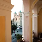 Antica Loggia Couette-café