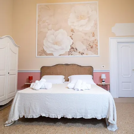 Antica Loggia 3* 비보발렌티아