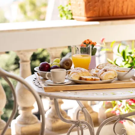 Antica Loggia B&B 비보발렌티아