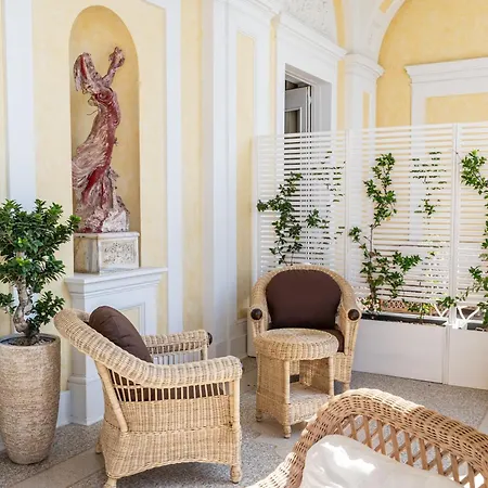 Antica Loggia 비보발렌티아