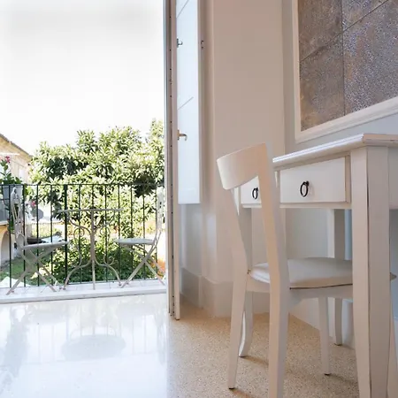 Antica Loggia B&B 비보발렌티아